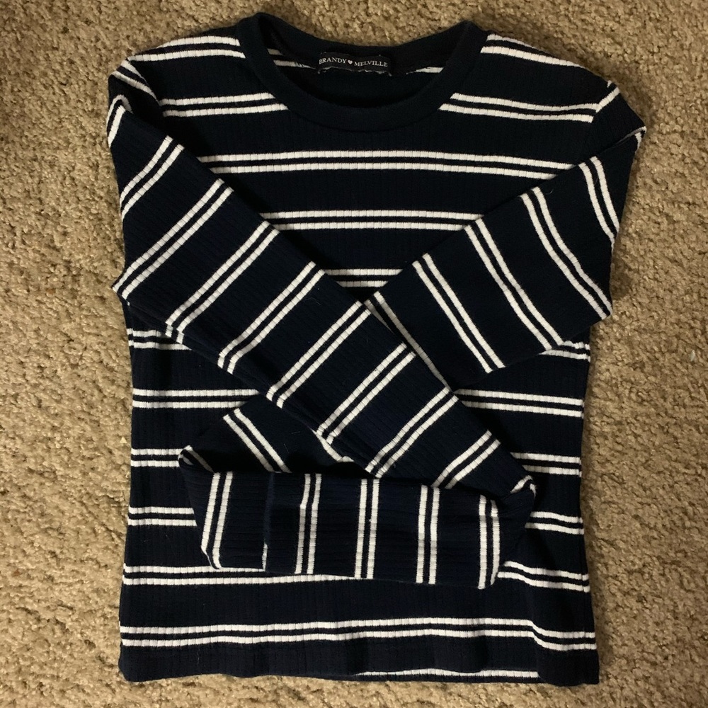 Long sleeve crop top
